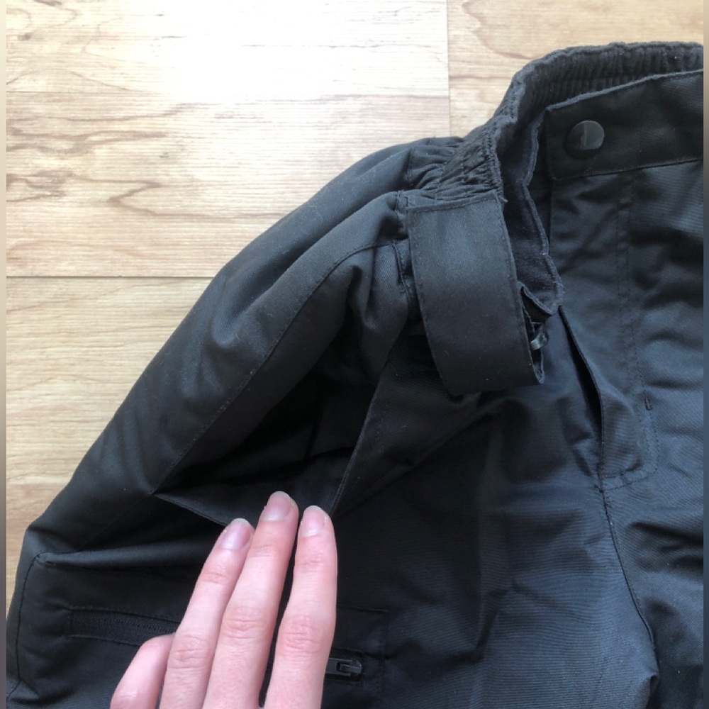 SWISS TECH  Women's Black Snow Pants XS -  S - Picture 9 of 12